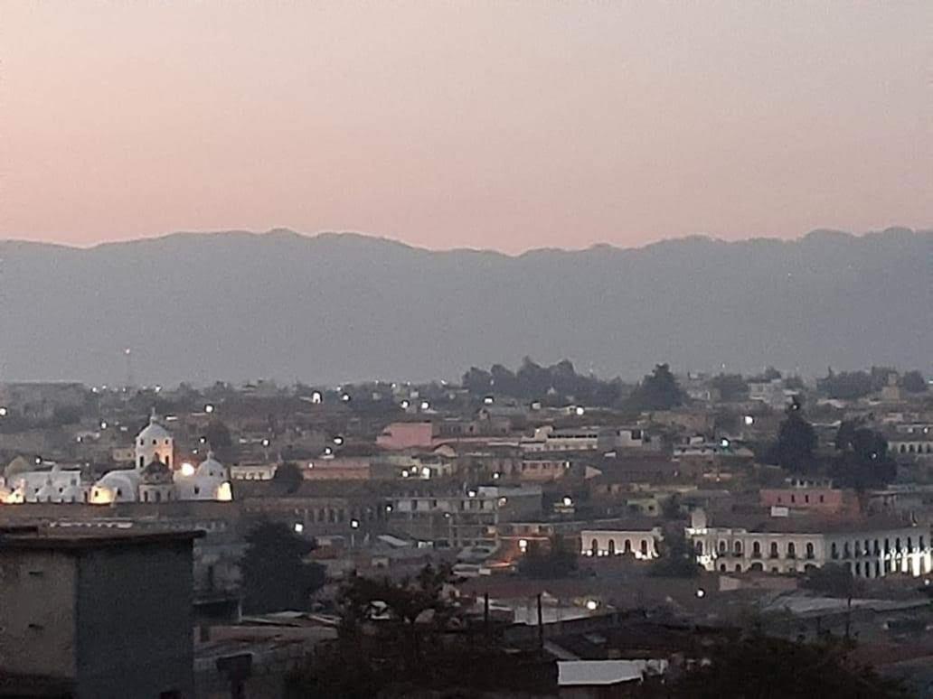 Hotel Ideal, Your House In Quetzaltenango Buitenkant foto