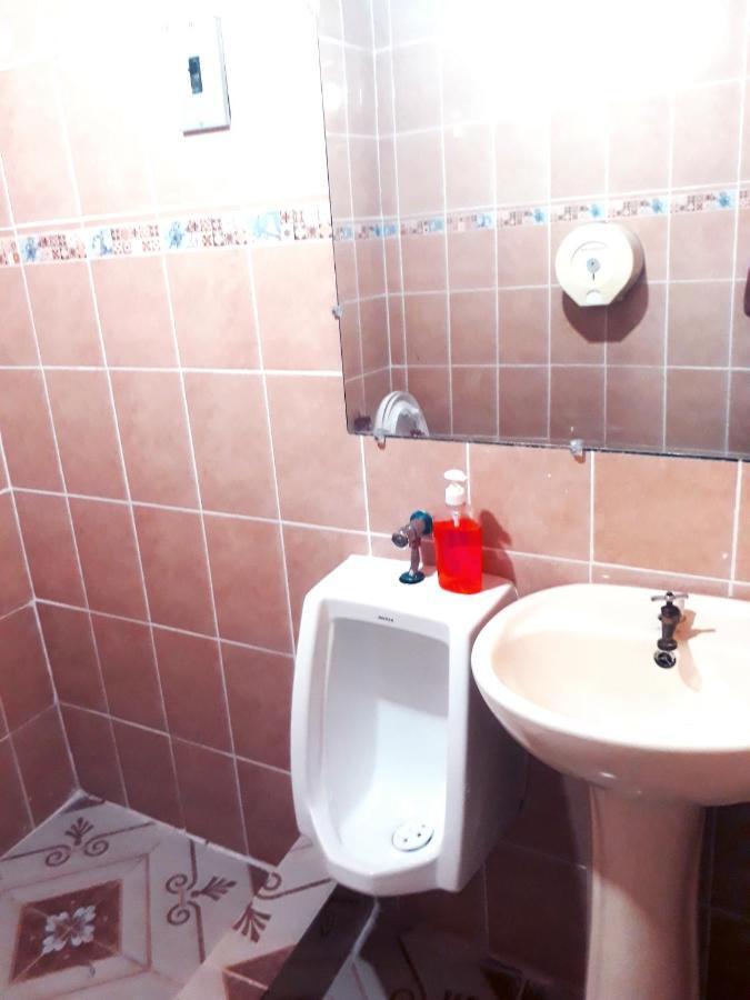 Hotel Ideal, Your House In Quetzaltenango Buitenkant foto